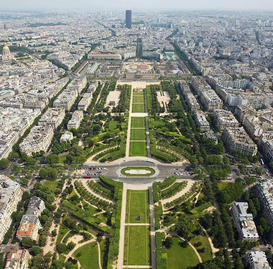 Charmant Studio Neuf Proche Tour Eiffel Paris 0*,  France